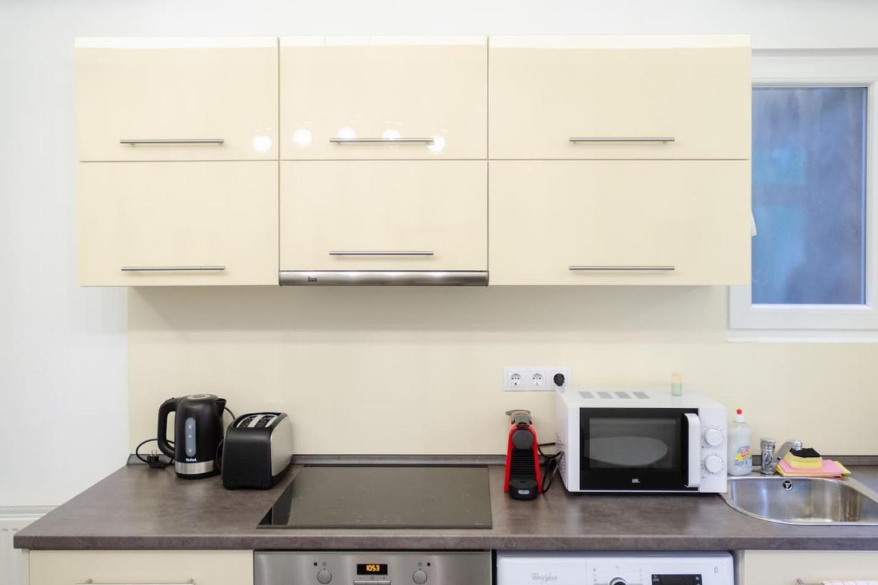 3 En Suit Bedroom Flat In The Main Centre For 6Ppl, 3Bdr,3Bthr,Ac Будапешт Екстер'єр фото